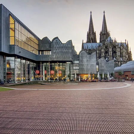 Express - - Centre 3*