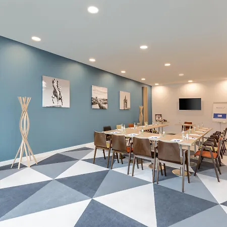 Express - - Centre 3*