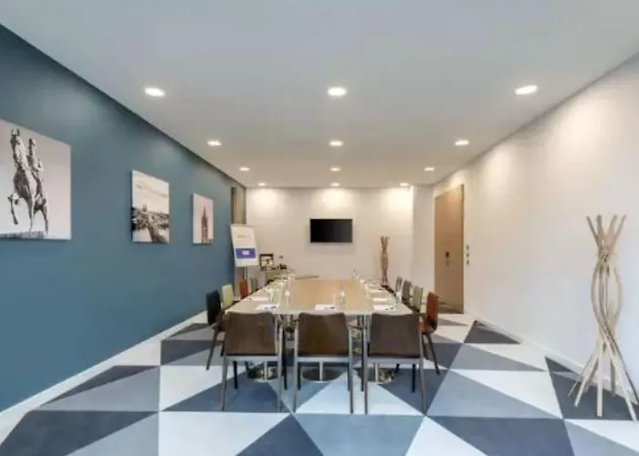 Hotel Express - - Centre