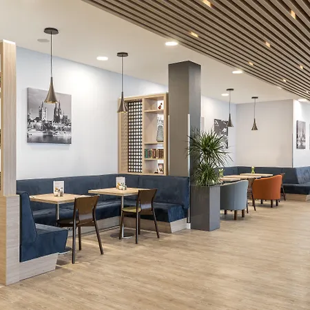 Hotell Express - - Centre