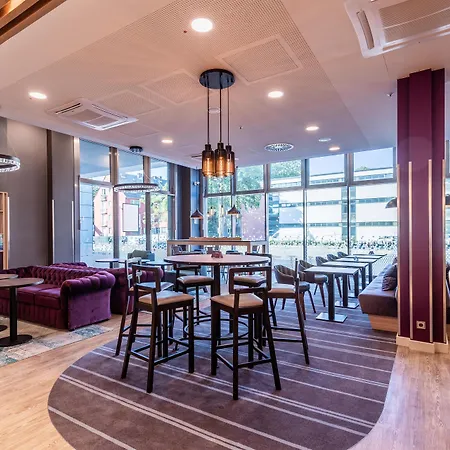 Hotel Express - - Centre Kolonia