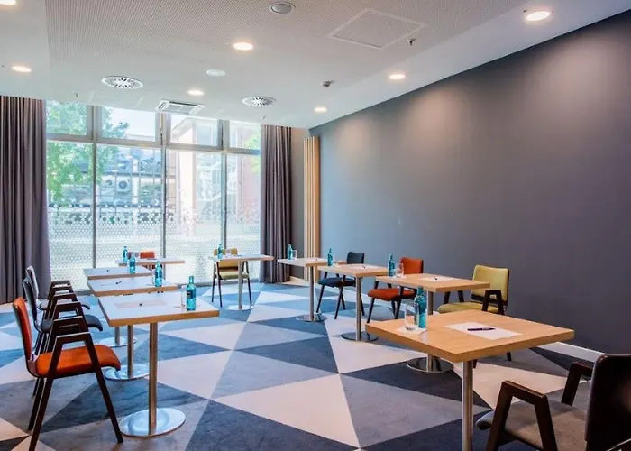 Hotel Express - - Centre 3*