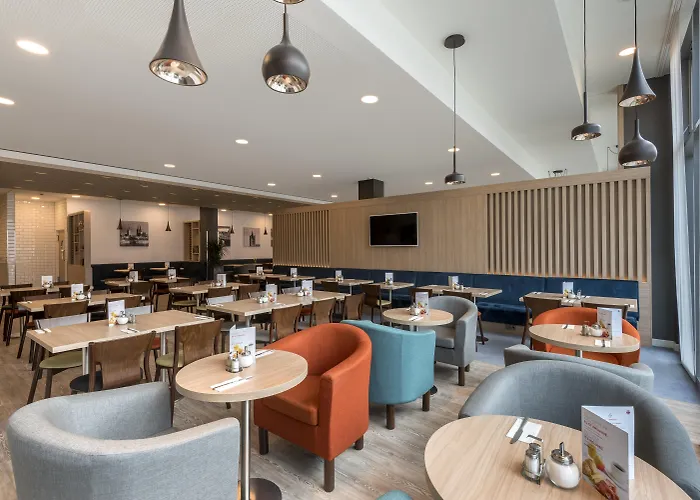 Hotel Express - - Centre