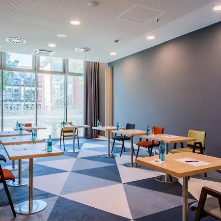 Hotel Express - - Centre 3*