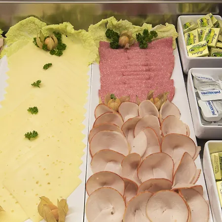 Hotel Express - - Centre Kolonia